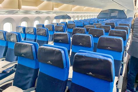 economy comfort klm review|Review: KLM 787.